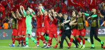 Cumhurbaşkanı Recep Tayyip Erdoğan, Fransa karşısında galip gelen A Milli Futbol Takımı’nı tebrik etti