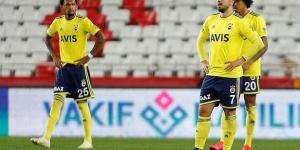 Fenerbahçe , Antalya ile  2-2 berabere kaldı