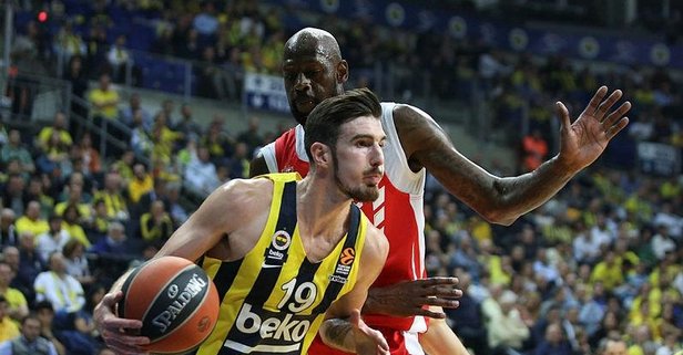 Anadolu Efes ve Fenerbahçe zorlu karşılaşması bugün