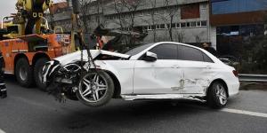 İstanbul Gaziosmanpaşa Tem Otoyolunda trafik kazası