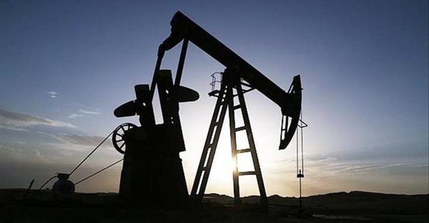 Brent petrolün varil fiyatı düşüşte