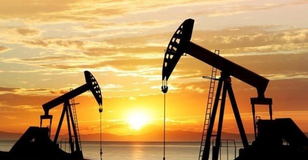 Bakan Bijan Zanganeh, petrol fiyatları düşüreceğiz