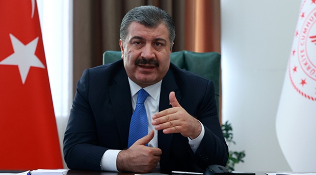 Sağlık Bakanı  Koca, ‘kontrollü sosyal hayat’tır.”