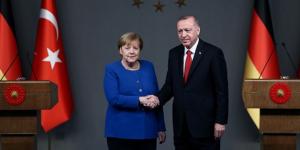 Erdoğan, Merkel ile telefonda görüştü