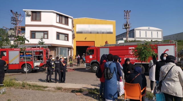 Dilovası ilçesinde bir fabrikada kazan patladı