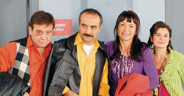 Bir Demet Tiyatro oyuncuları kimdir?