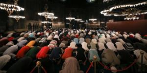 Ayasofya-i Kebir Cami-i Şerifi’nde ilk sabah namazı eda edildi