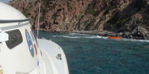 Mehmetçik kazaya karışan kayıktaki 7 kişiyi kurtardı