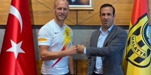Yeni Malatyaspor Semih Kaya’yı transfer etti