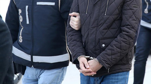 İstanbul’da tartıştığı eşini öldüren kişi polise teslim oldu