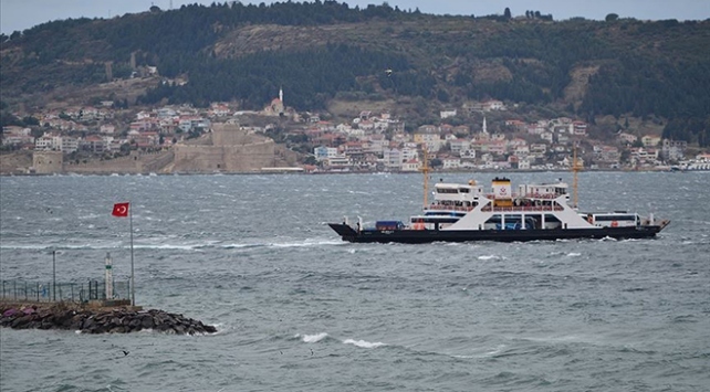 Bozcaada ve Gökçeada’da bazı feribot seferleri iptal oldu