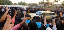 Tayland’da polis, hükümet binası dışında toplanan göstericileri dağıttı