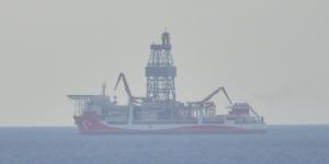 Kanuni sondaj gemisi Çanakkale açıklarına demirledi