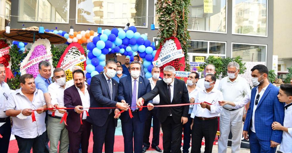 ADANA BU AÇILIŞI KONUŞUYOR