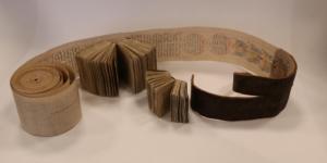 Kur’an-ı Kerim’i 10 bin liraya satmak isterken polise yakalandı