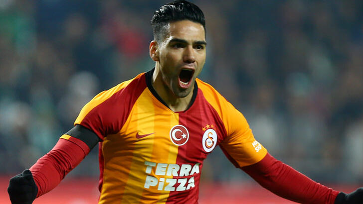 Radamel Falcao için karar..