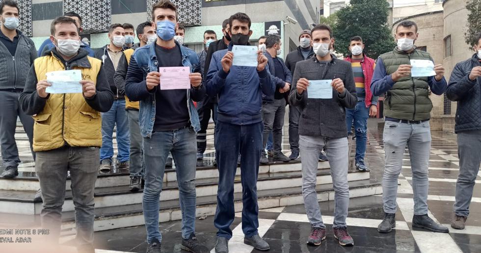 Mobilyacı esnafı Büyükşehir önünde toplandı!