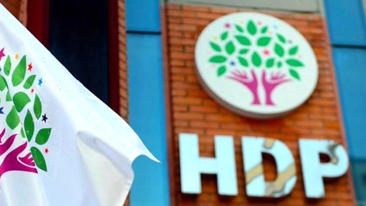 HDP’nin kapatılma iddianamesini usûl eksikliklerinin giderilmesi için reddetti
