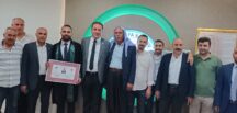 Azad Baş Avukatlık Cübbesini Giydi