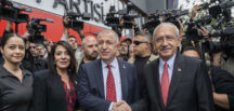 Cumhurbaşkanı adayı olan Kemal Kılıçdaroğlu, Zafer Partisi lideri Ümit Özdağ ile görüştü