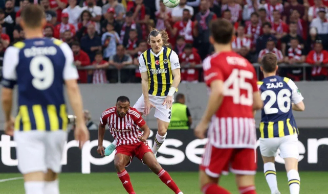 Fenerbahçe Olympiakos’a penaltılarda mağlup olarak Konferans Ligi’ne veda etti