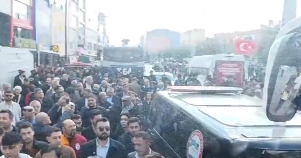 CHP’den 81 ilden ‘İstanbul’ çıkarması! Esenyurt gerilimi tırmanıyor…