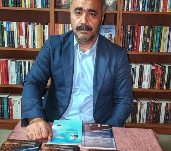 HARUN KARAGÜLMEZ: Her bir şiir kendi başına bir hikaye barındırır