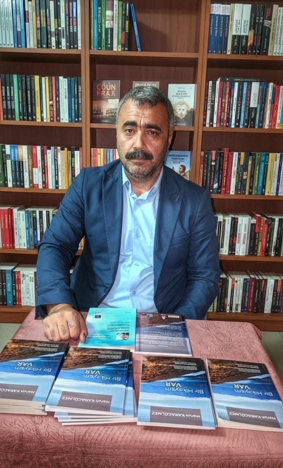 HARUN KARAGÜLMEZ: Her bir şiir kendi başına bir hikaye barındırır